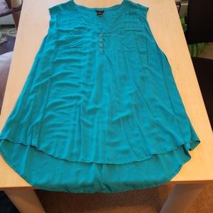 Torrid teal shirt